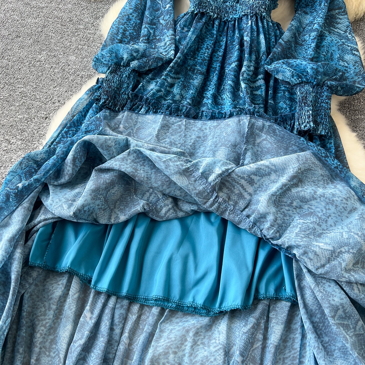 Wholesale 2024 Autumn Print Ruffles Pleated Dress Women's Slim Dresses