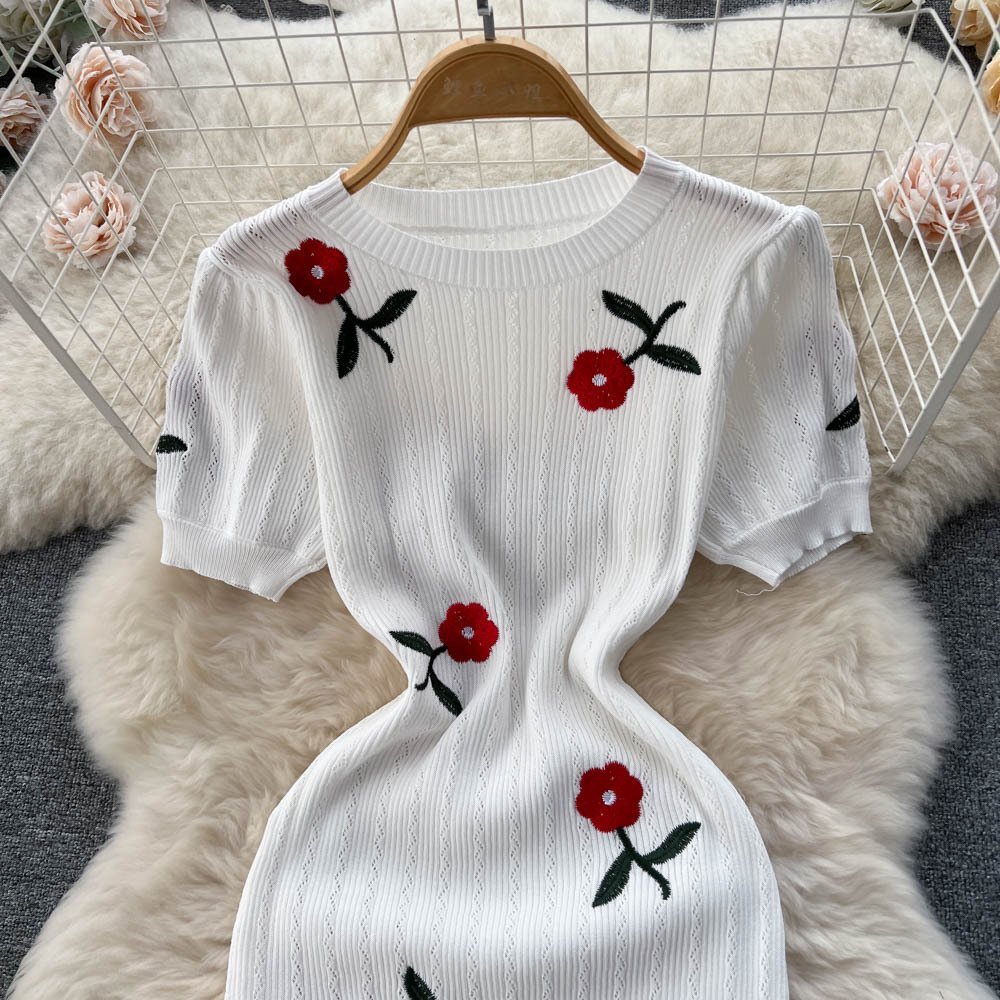 Summer Short Sleeve Knitting Casual Dress o-neck short sleeve embroidery Midi Sheath Dress