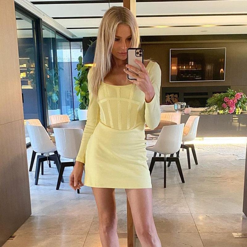 Woman casual fashion dress long sleeve dress