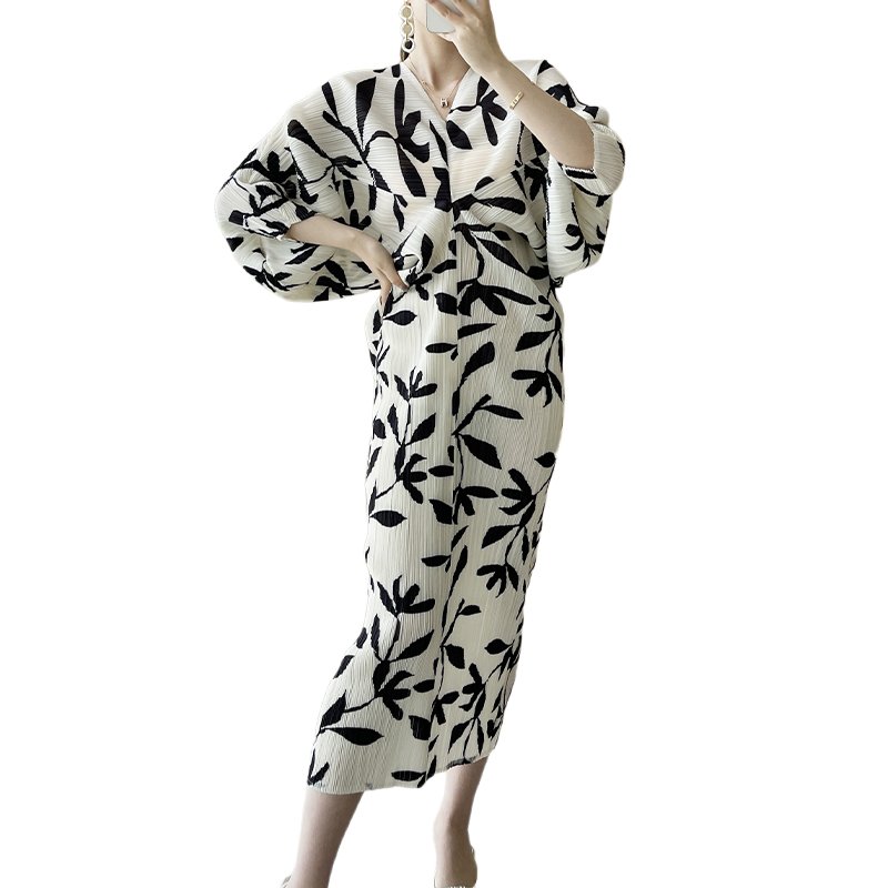 Fashion summer Miyake designer bohemian floral print outdoor ladies pleated dress women's elegant casual dress