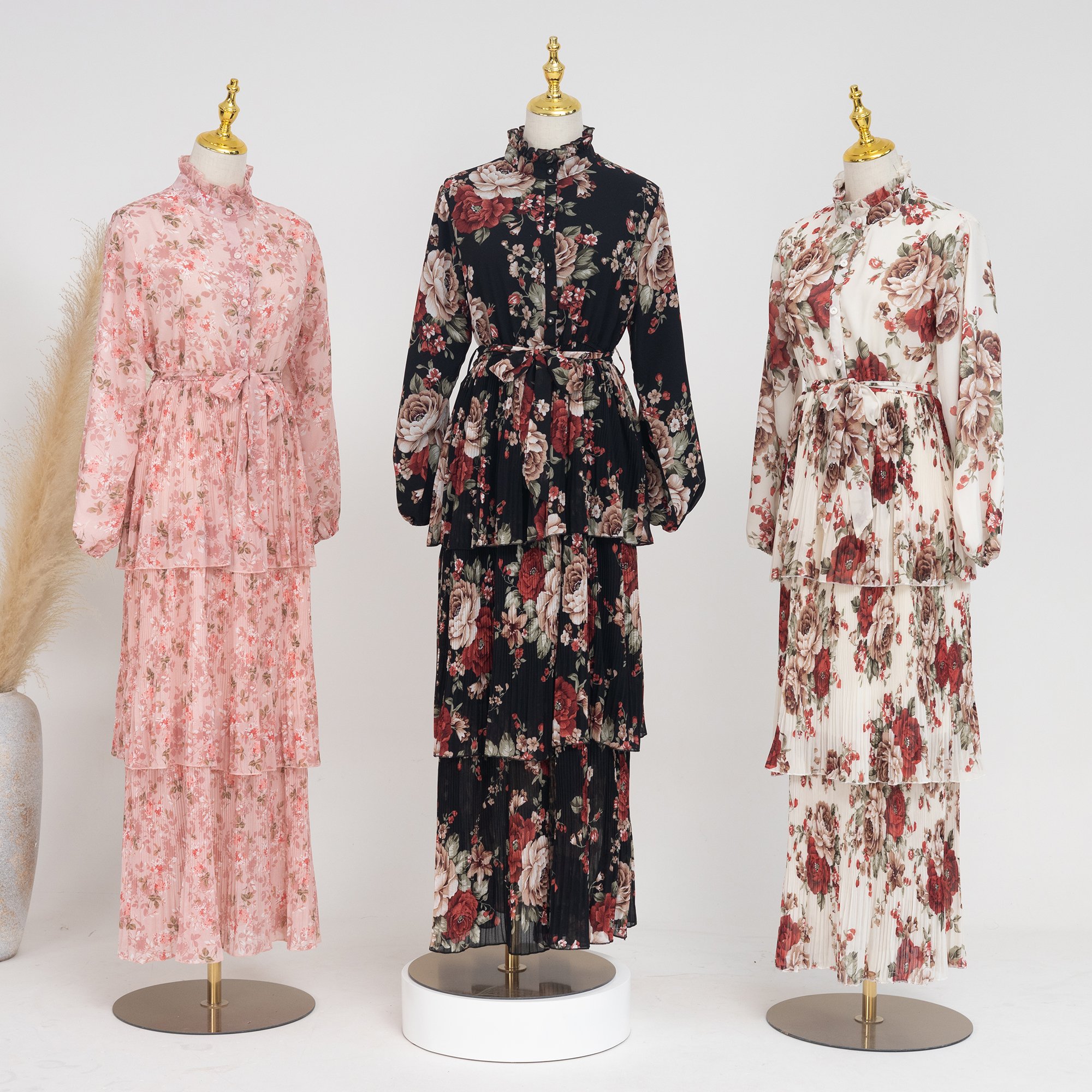Loriya Wholesale OEM ODM Customized Chiffon Floral Dresses Islamic Clothing Three Layers Abaya Women's Dresses