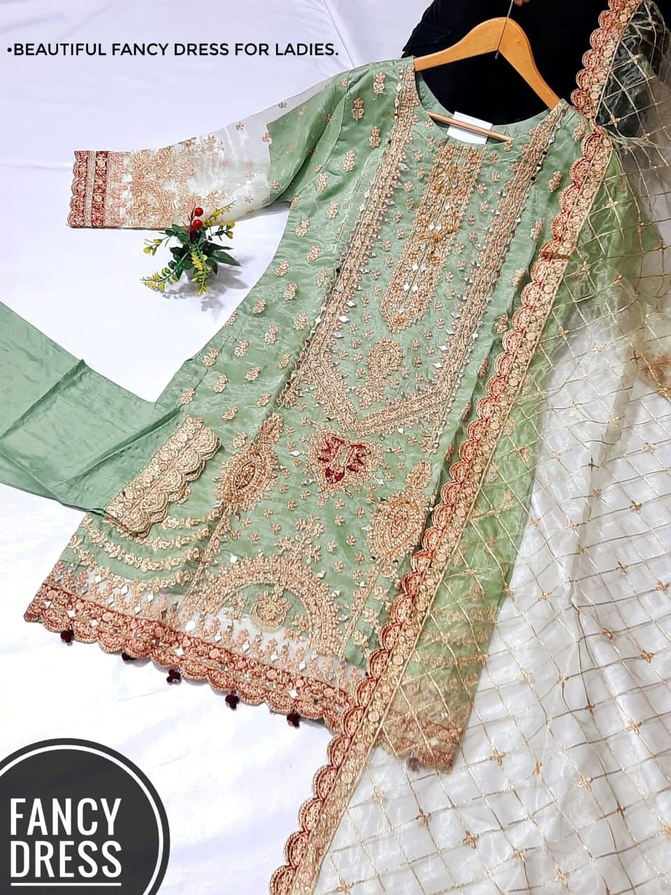 2023 SS Collection New Arrival 3-Piece Stitched Printed Chiffon Dresses for Ladies Ethnic Pakistani Style for Casual Occasions