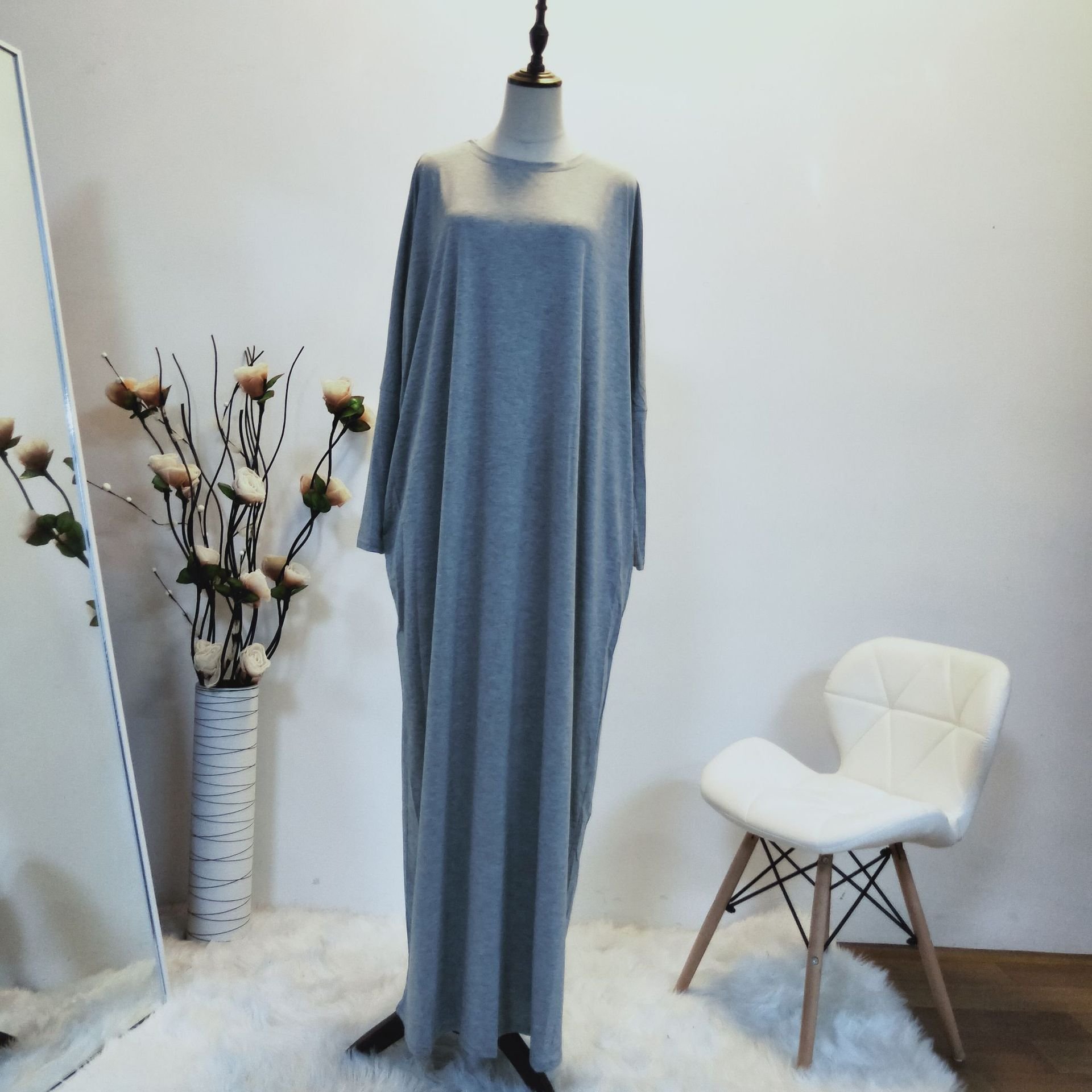 Modest Batwing Muslim Women Dress Women Dress Breathable Long Sleeve Parying Dubai Robe closed abaya