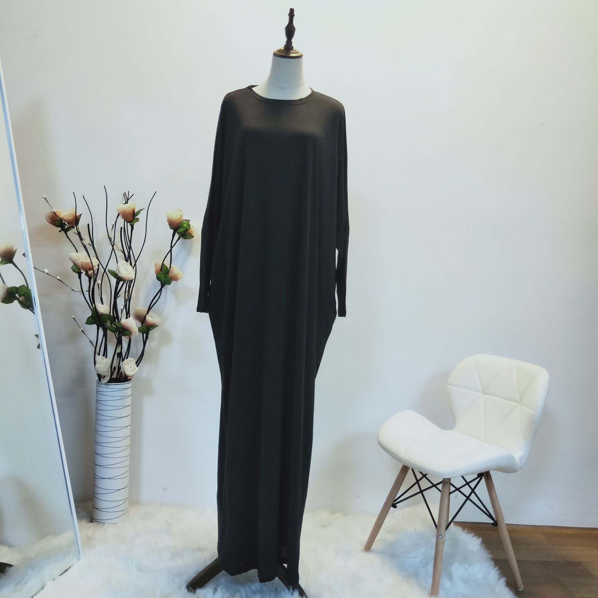Modest Batwing Muslim Women Dress Women Dress Breathable Long Sleeve Parying Dubai Robe closed abaya