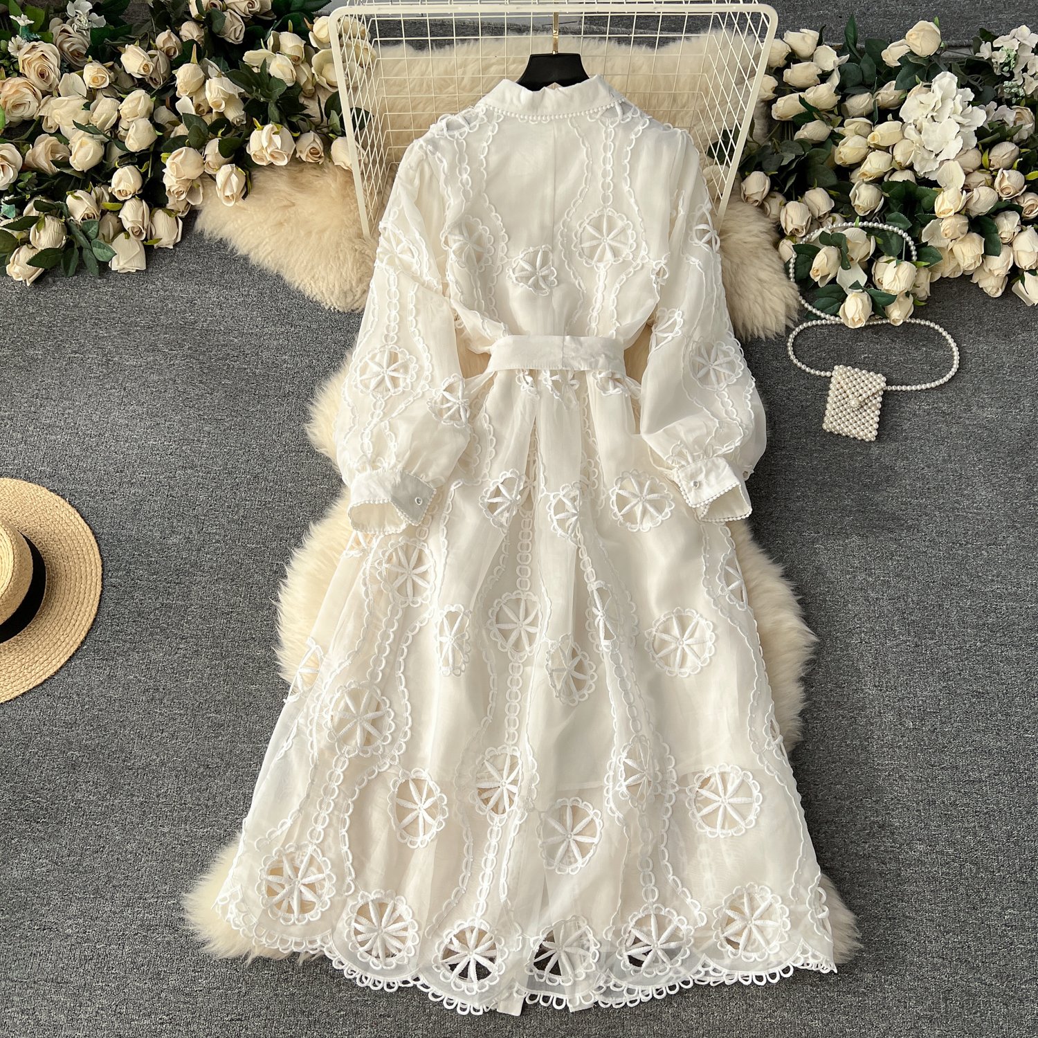 LE2356 Ladies Party Lace Hollow Midi Dress Female Heavy Industry Embroidery Hollow Flower Breasted Slim-Fit Puffed Sleeve Dress