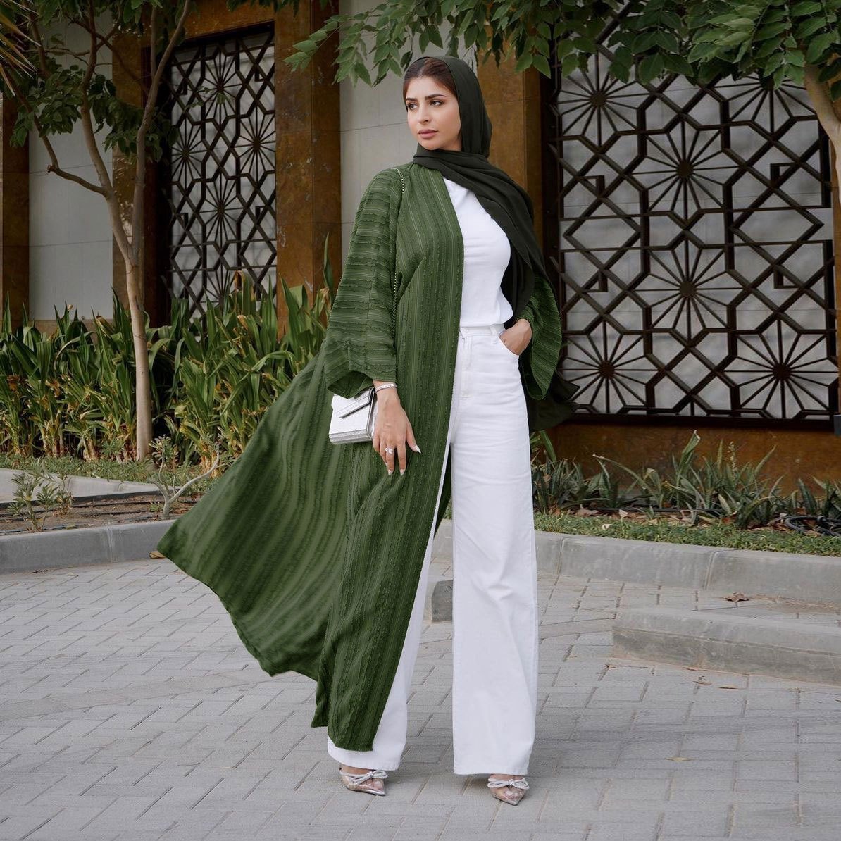 Hot Sale Arab Dubai Clothing Dresses Robes Plain Front-Open Cardigan Gown For Muslim Saudi Ladies Coat Dress Abaya Shiny Kaftan