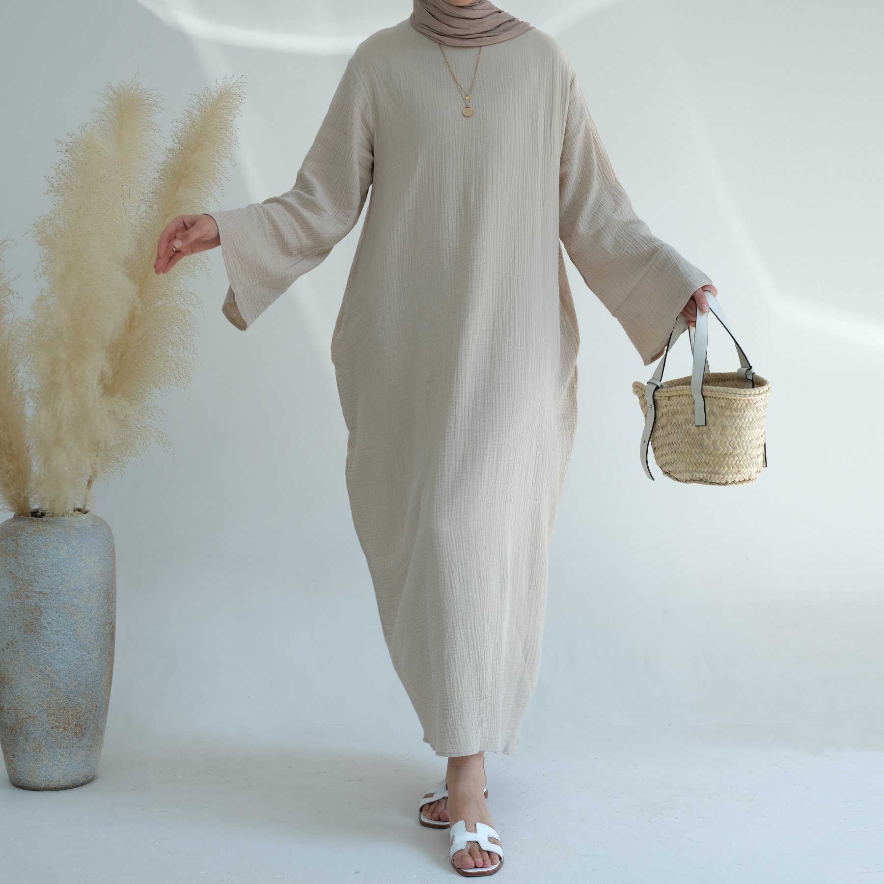 Loriya New Simple Cotton Plain Abaya Turkey Modest Dress Islamic Women Casual Dresses Traditional Muslim Clothing
