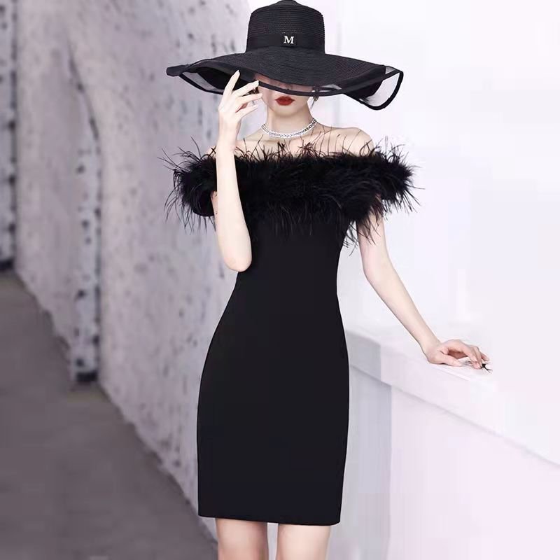Luxury Fashion Princess Feather Flat Off Shoulders Knee Length Casual Club Party Mini Dress Dinner Elegant Bodycon Sexy Dresses