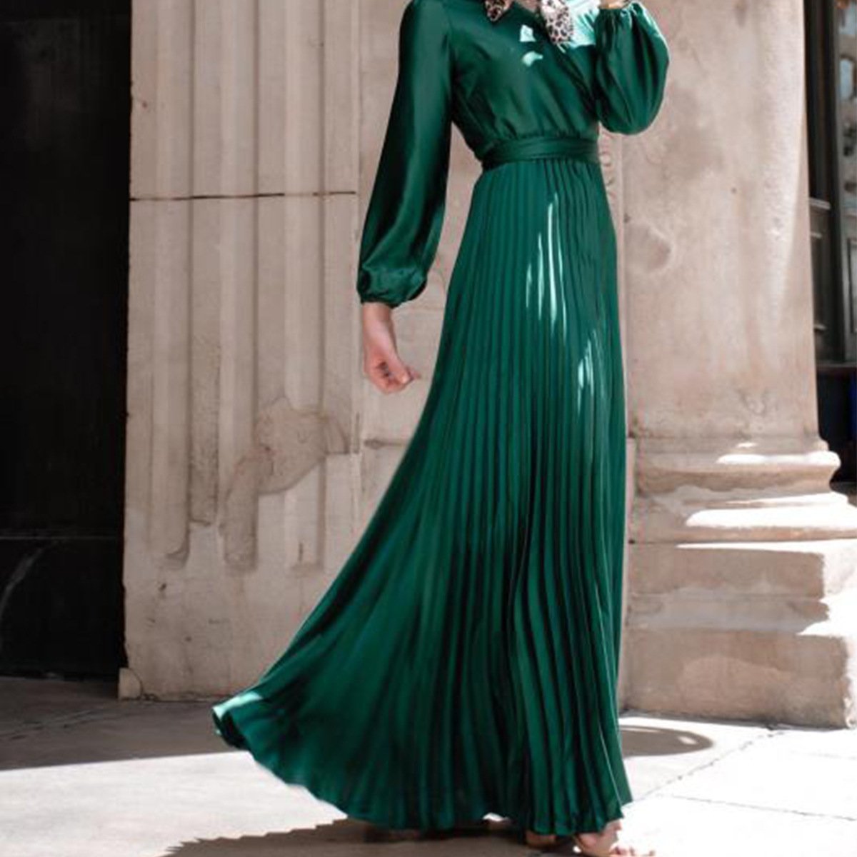 Modest Women Clothing Manufacturer Well Made high quality pleated dresses women muslim long satin pleat abaya