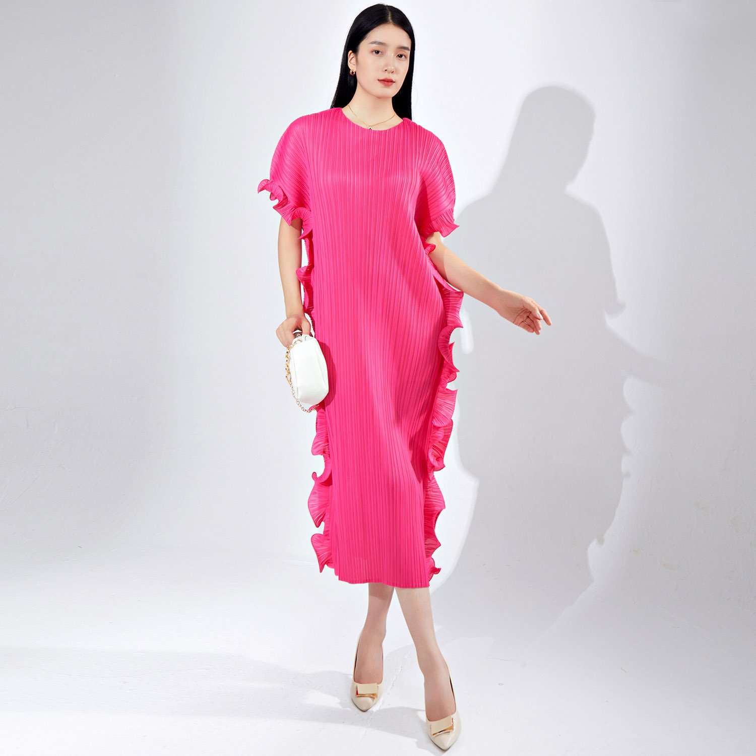 Elegant Women's Pleated Dress with Ruffled Hem - Stylish Mid-Length Casual Dress with Chic Pleats Dress