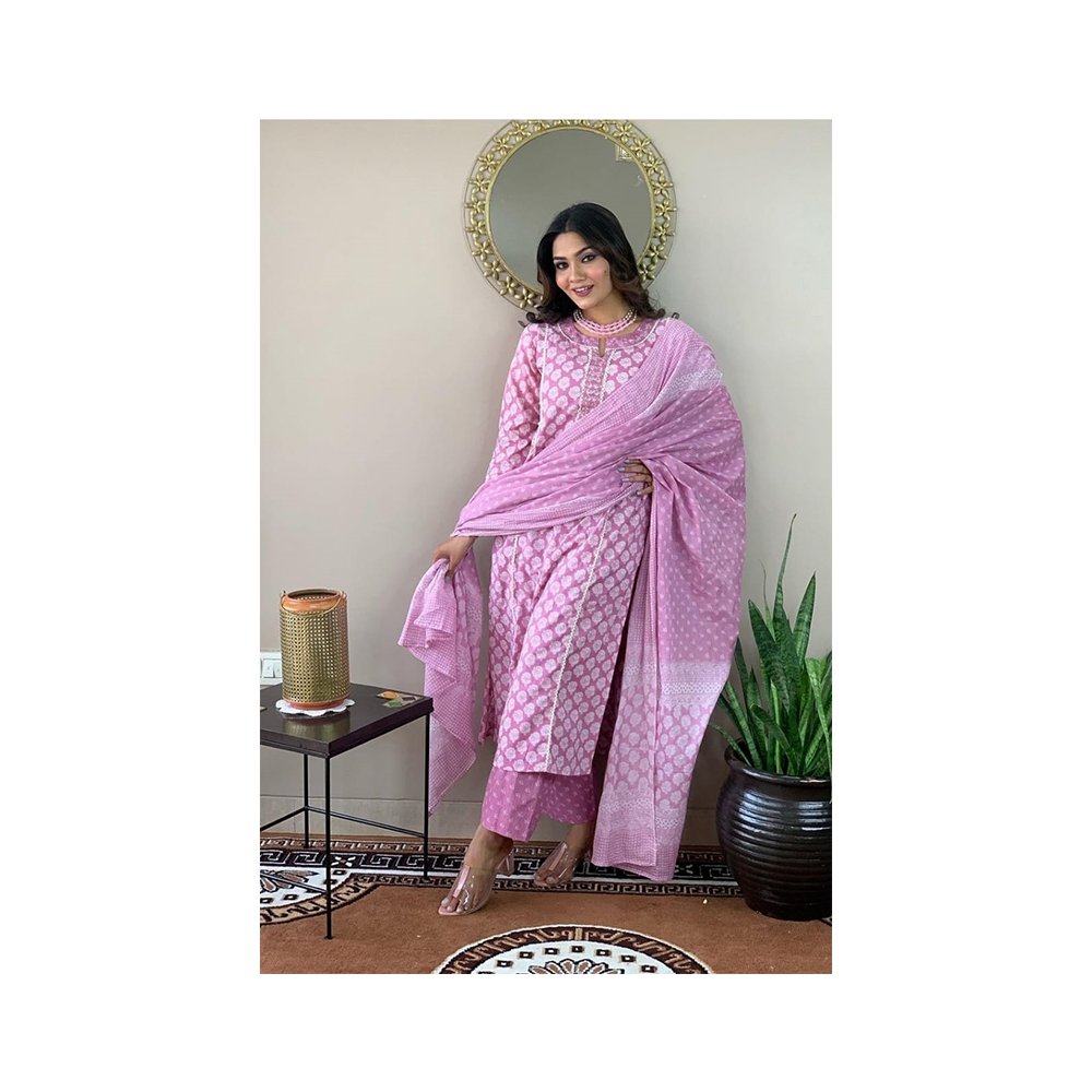 Latest Designer Readymade Stylish Printed Cotton Kurta Pant Set With Dupatta Women's Daily And Office Wear Suits Collection