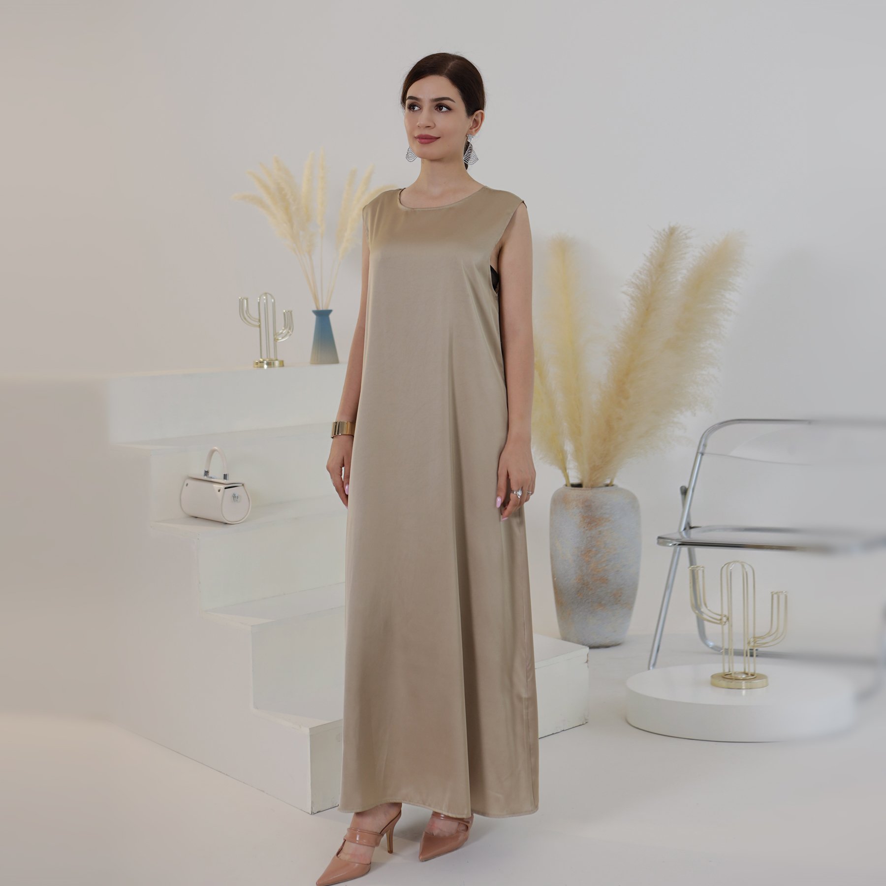 Loriya New design Muslim Abaya Casual Dress Solid Color Slip Dresses Satin Sleeveless Women Modest Abaya Inner Dress