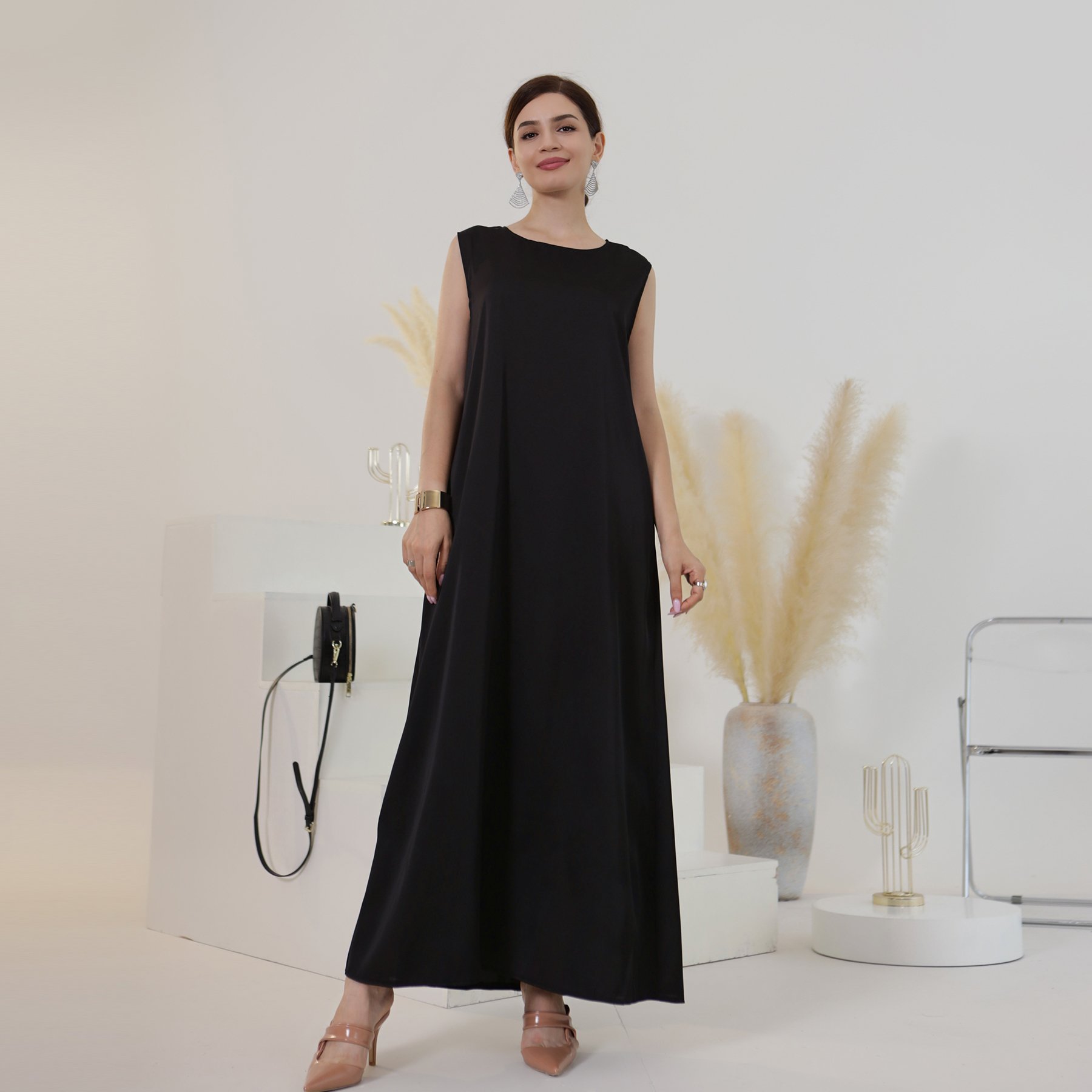 Loriya New design Muslim Abaya Casual Dress Solid Color Slip Dresses Satin Sleeveless Women Modest Abaya Inner Dress
