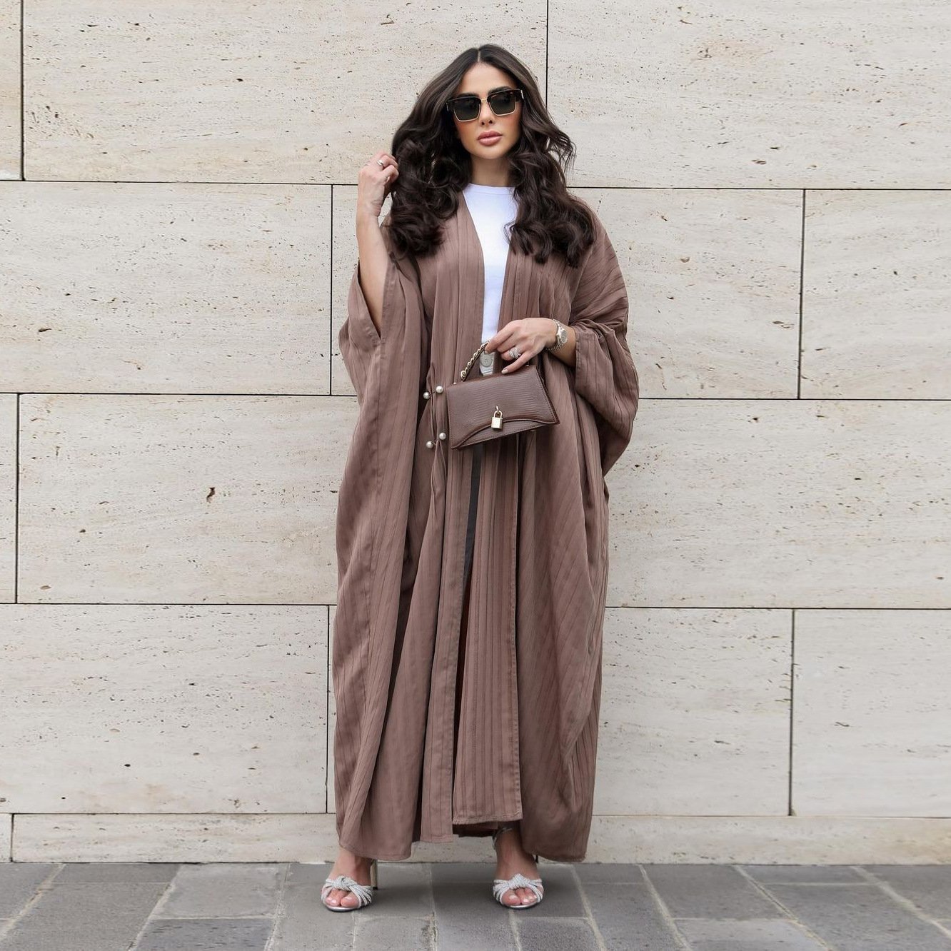 2023 New design Muslim women's wear Modern fashion modest Casual plus-size abaya cardigan with Turkish stripes