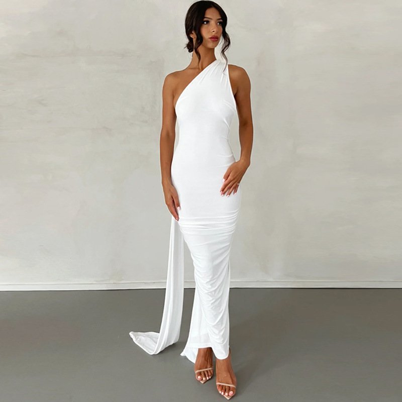 Women's Sexy Elegant Backless Pleated Maxi Dress Metallic O-Ring Embellished Off Shoulder Prom Evening Gown