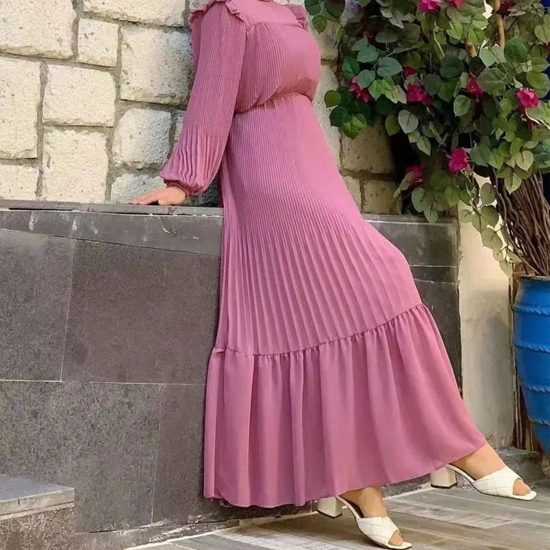 2024 New Design Beautiful Islamic Clothing Middle East Muslim Elegant Pleated Solid Color Hemcrew crew neck Long Dresses