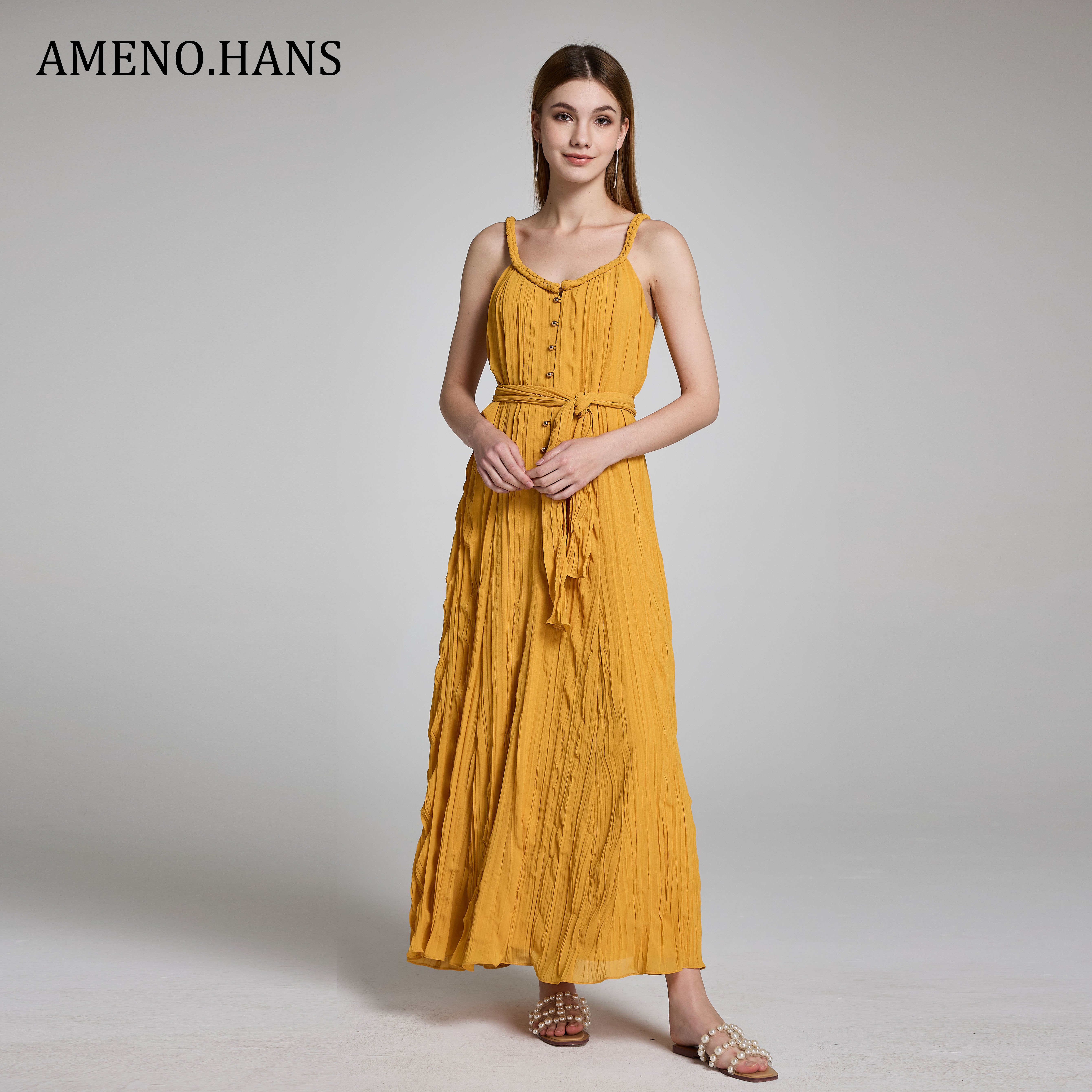 High-quality Women Chiffon Sling Long Vacation Dress V-neck Women Casual Dress With Belt