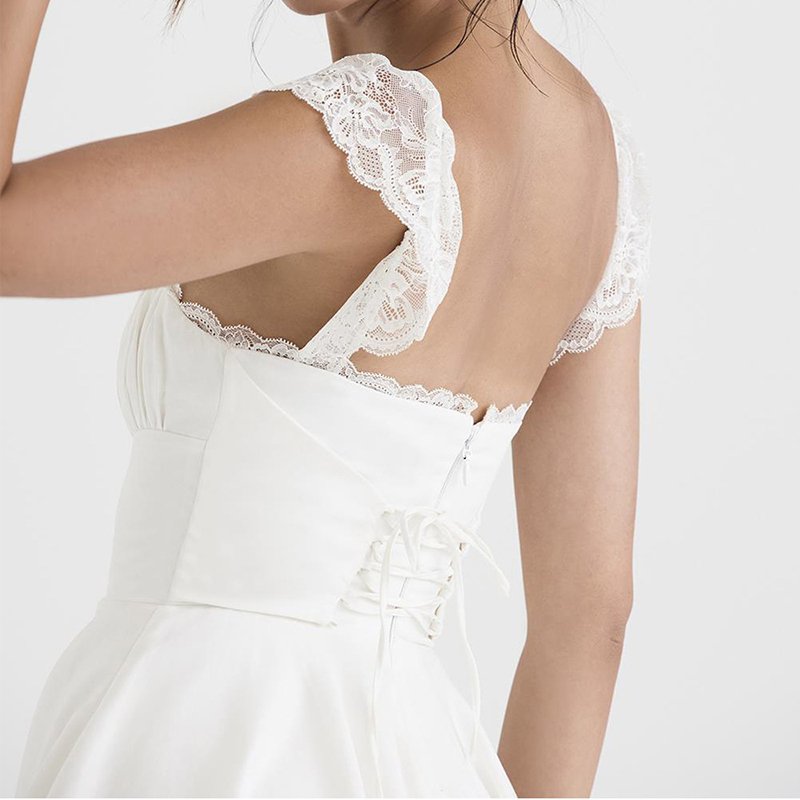 French Women's Summer New Lace Square Neck Halter Dress Elegant Slim Sleeveless Backless White Casual Dresses