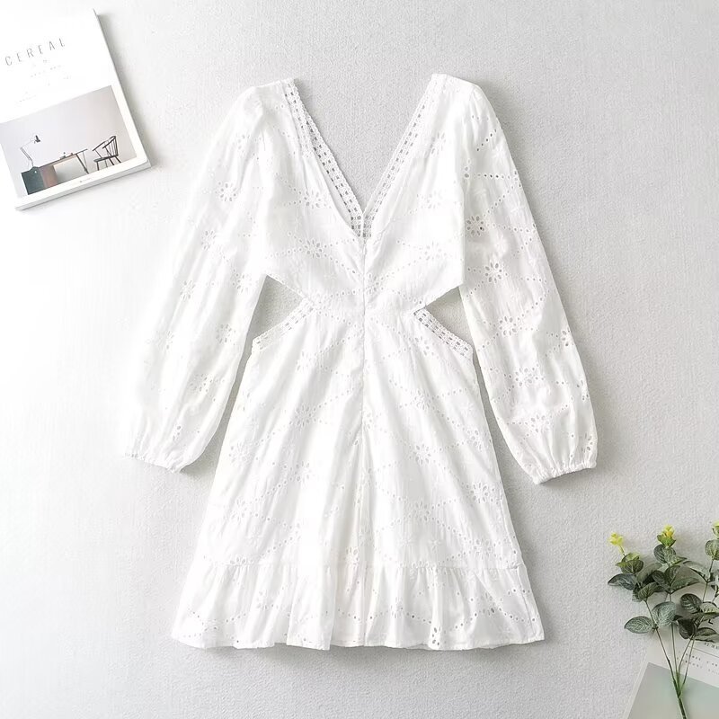 TAOP&ZA women's 2024 early autumn French white waist opening design V-neck sexy exposed waist design long-sleeved hip dress