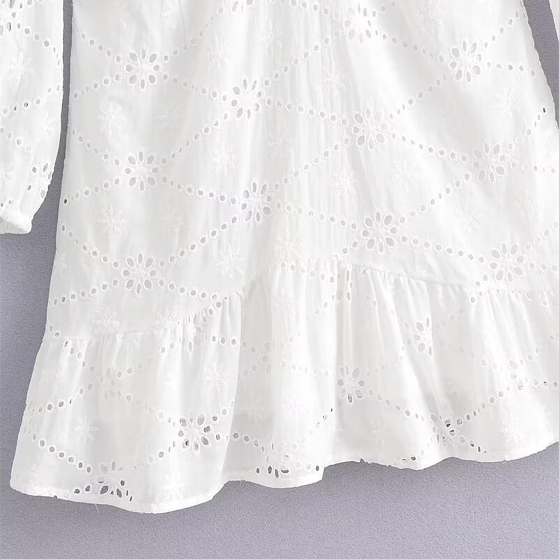 TAOP&ZA women's 2024 early autumn French white waist opening design V-neck sexy exposed waist design long-sleeved hip dress