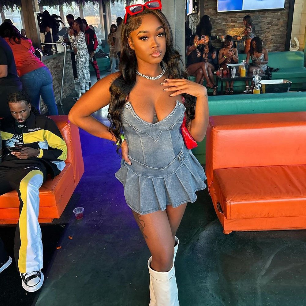 2024 Summer High Quality Vintage Jean Dresses Denim Pleated Sleeveless Off Shoulder Mini Dress For Women