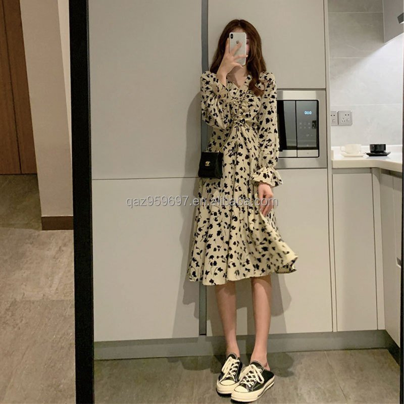 Loose women's summer pleated skirt 2024 European and American foreign trade cross-border women's casual dress series