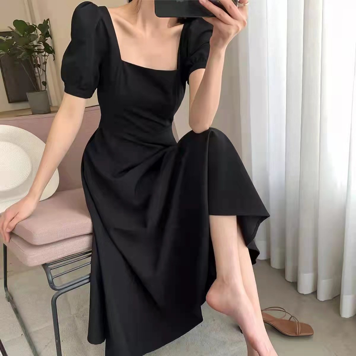 2024 summer new French style retro temperament square collar waist long Hepburn style little black dress