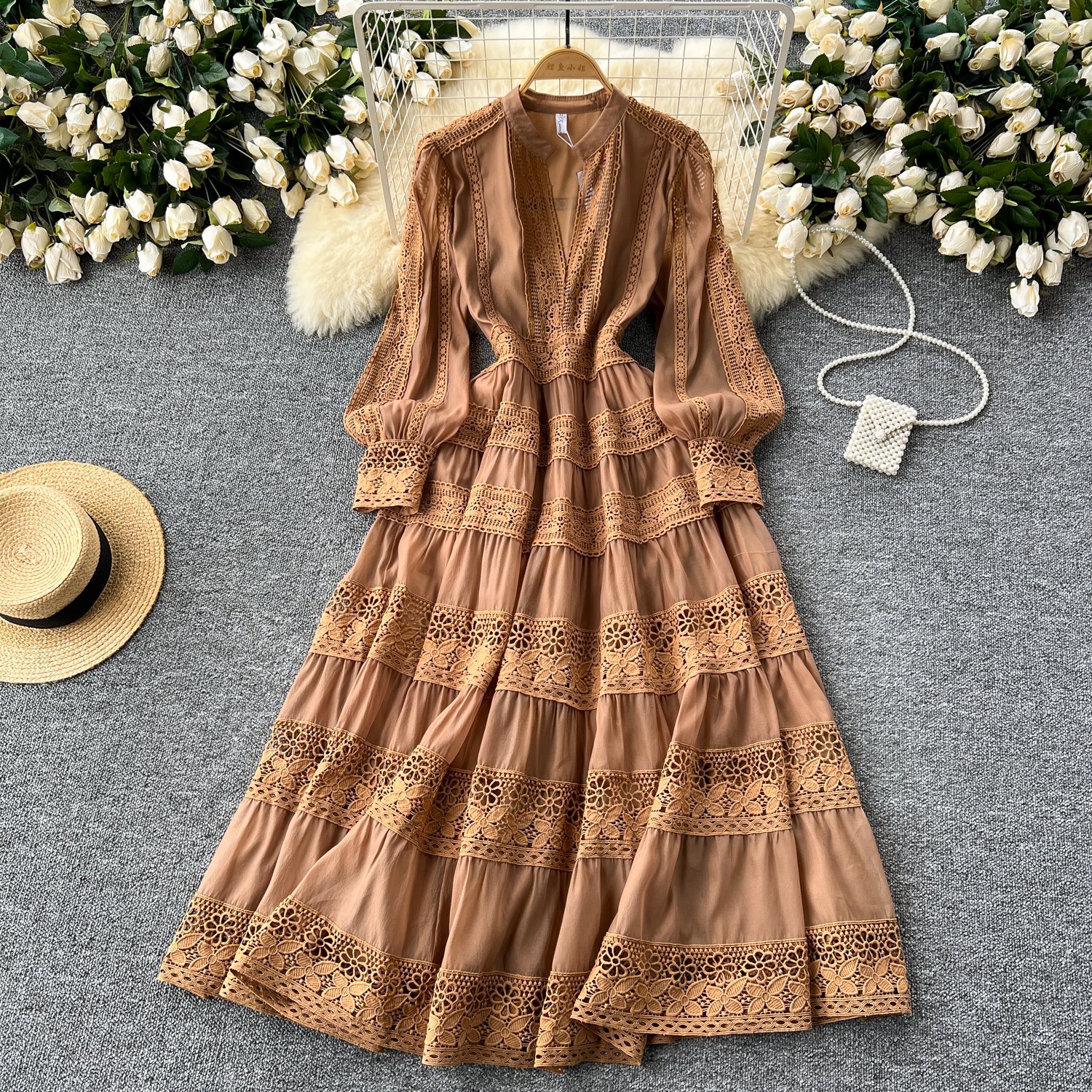 LE2412 2024 Ethnic Style V-Neck Lace Patchwork Evening Gowns Woman Elegant Long Robes Chic Embroidered Boutique Maxi Dress