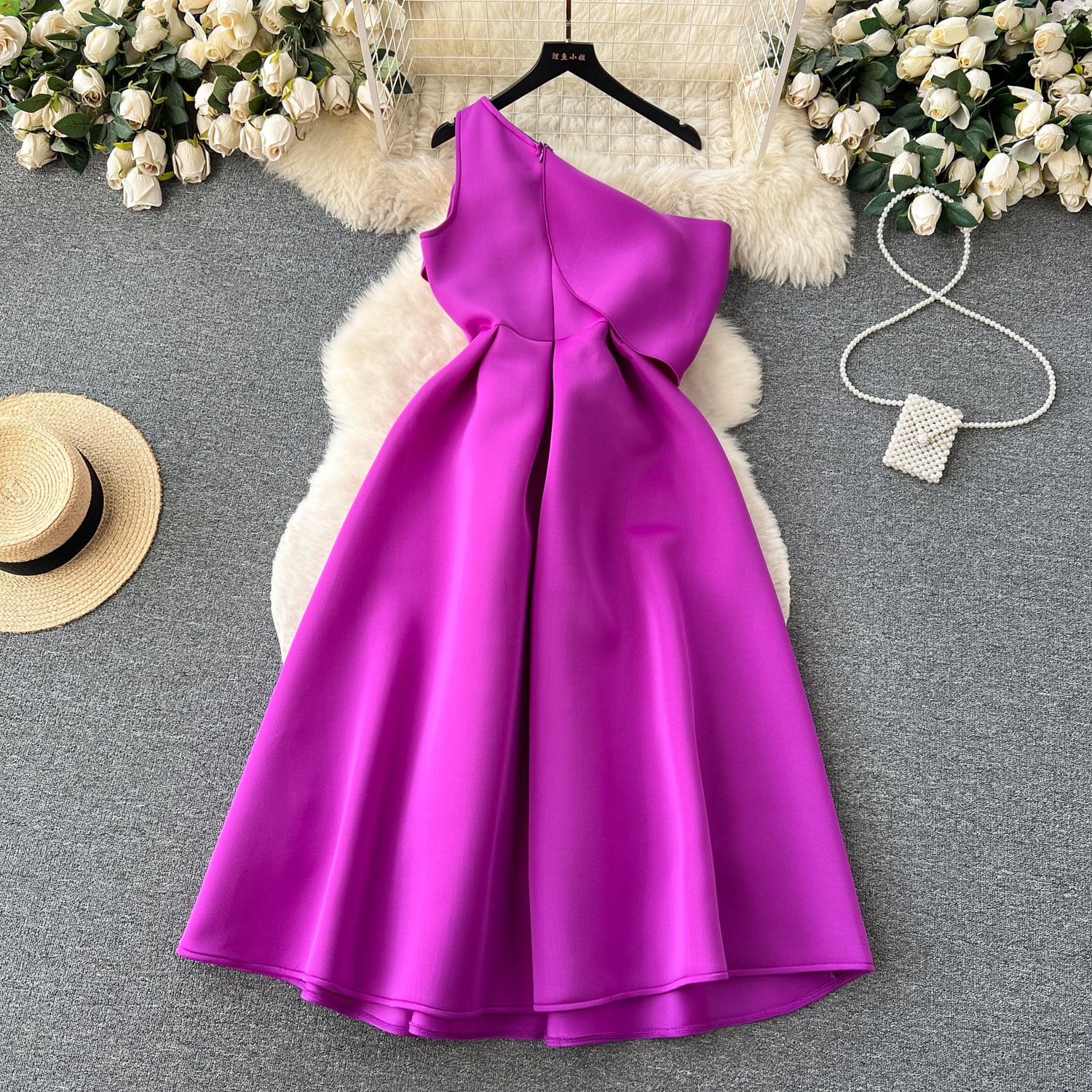 LE2489 European And American Style Women'S Evening Dress Chic Skew Collar Dress Female Royal Sister Fold Large Size Long Dresses