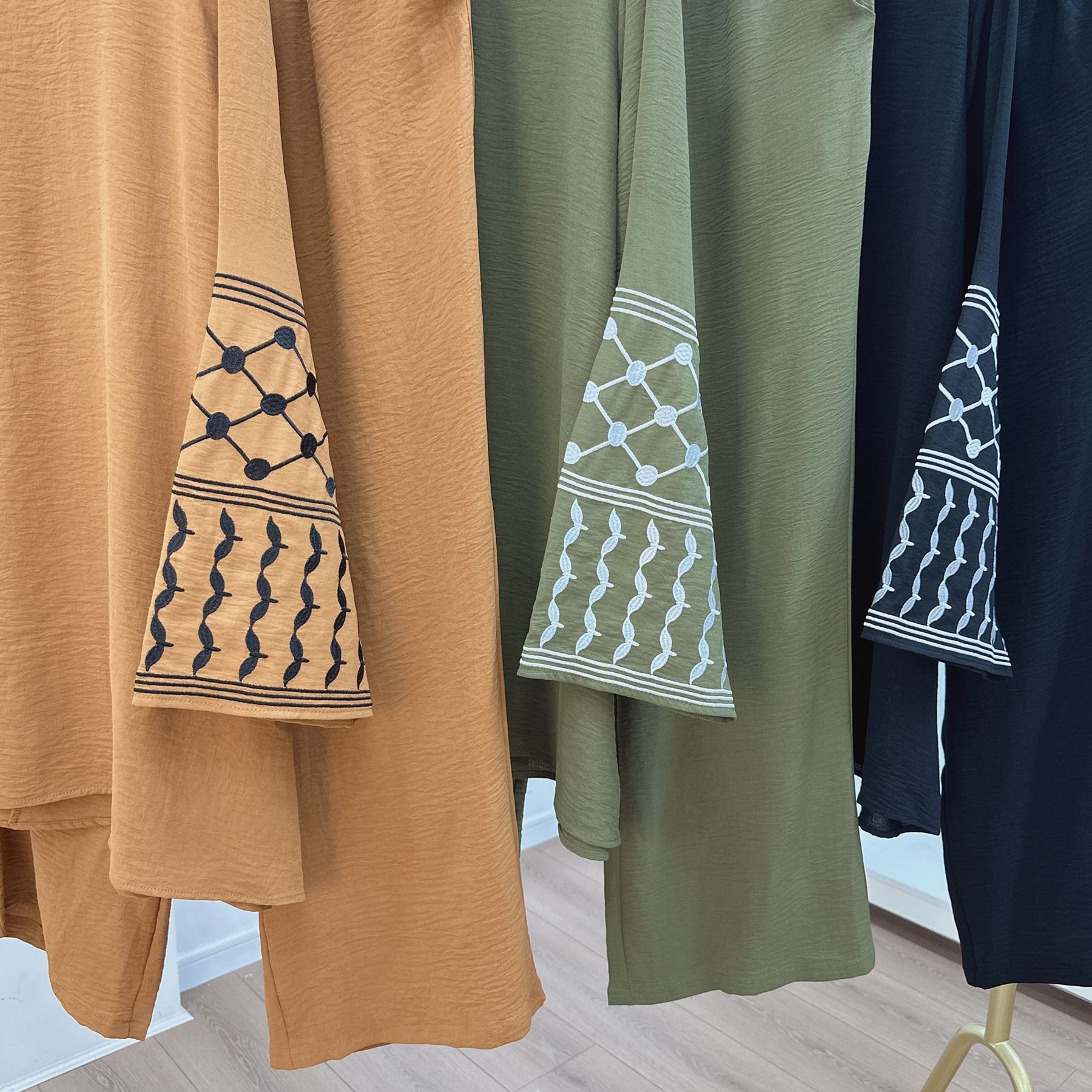 Sharut Wholesale Islamic Modest Dubai Abaya Palestine Kefiyyeh Jazz Crepe Women Muslim Casual Shirt Blouse and Pant Two Pcs Set