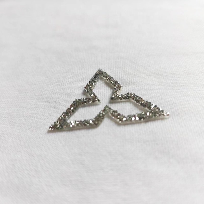 Factory price custom Rhinestone heat transfer sticker Hotfix Rhinestone Golden&Black Diamond shiny Tags for t-shirts