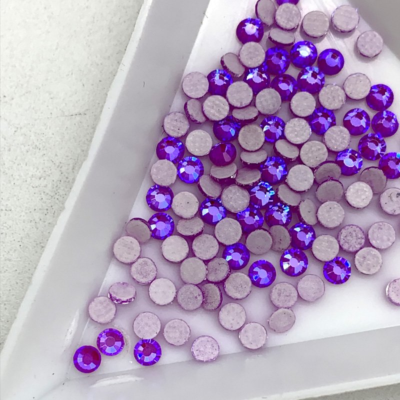 Factory direct sale 500 gross packing ss10 hot fix rhinestones neon rose AB for garments