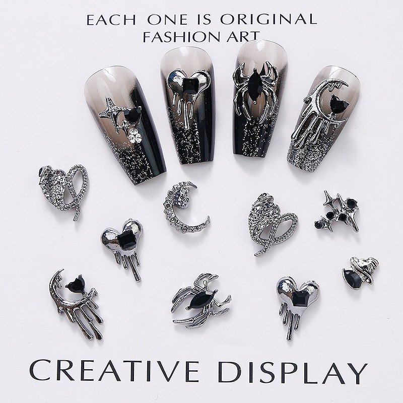 Punk metal vintage dark style chrome heart alloy nail art rhinestones for DIY nail decoration charms