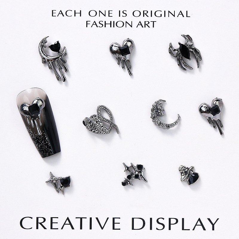 Punk metal vintage dark style chrome heart alloy nail art rhinestones for DIY nail decoration charms