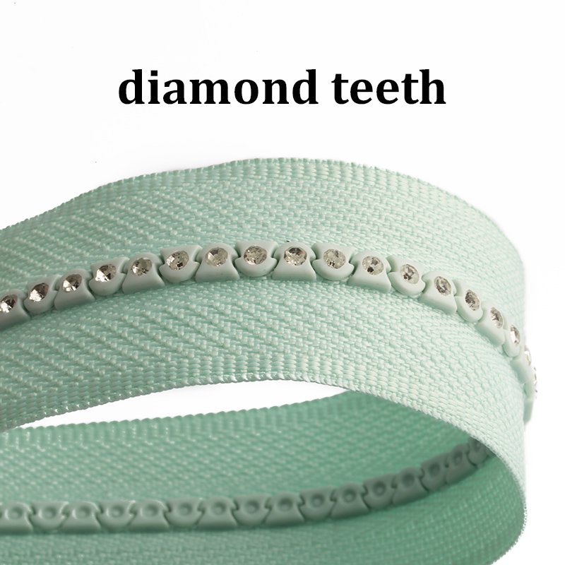 New design Cremallera plastic Shiny Diamond zipper #5 custom Diamond plastic zipper Rhinestones Zippers