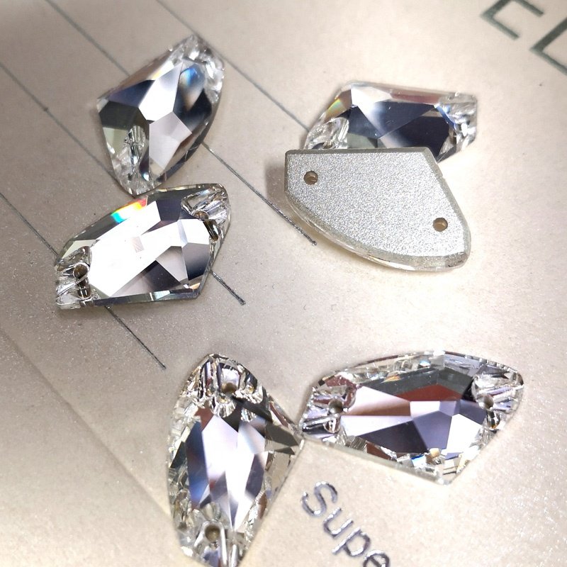 Yanruo Sew On Crystal Clear Strass Flat Back Rhinestone Glass Sewing Stone Sew Textil Rhinestones For Wedding Dress