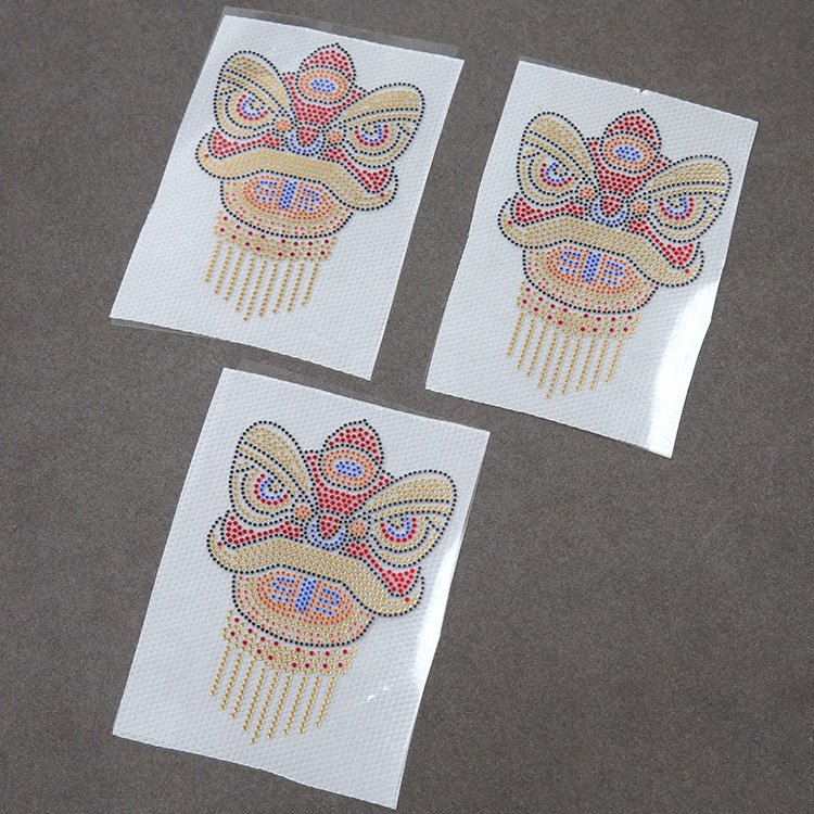 New Design Custom Logo Hotfix Bling Paillettes Glitter Heat Transfer Cristal Sequins for Applique