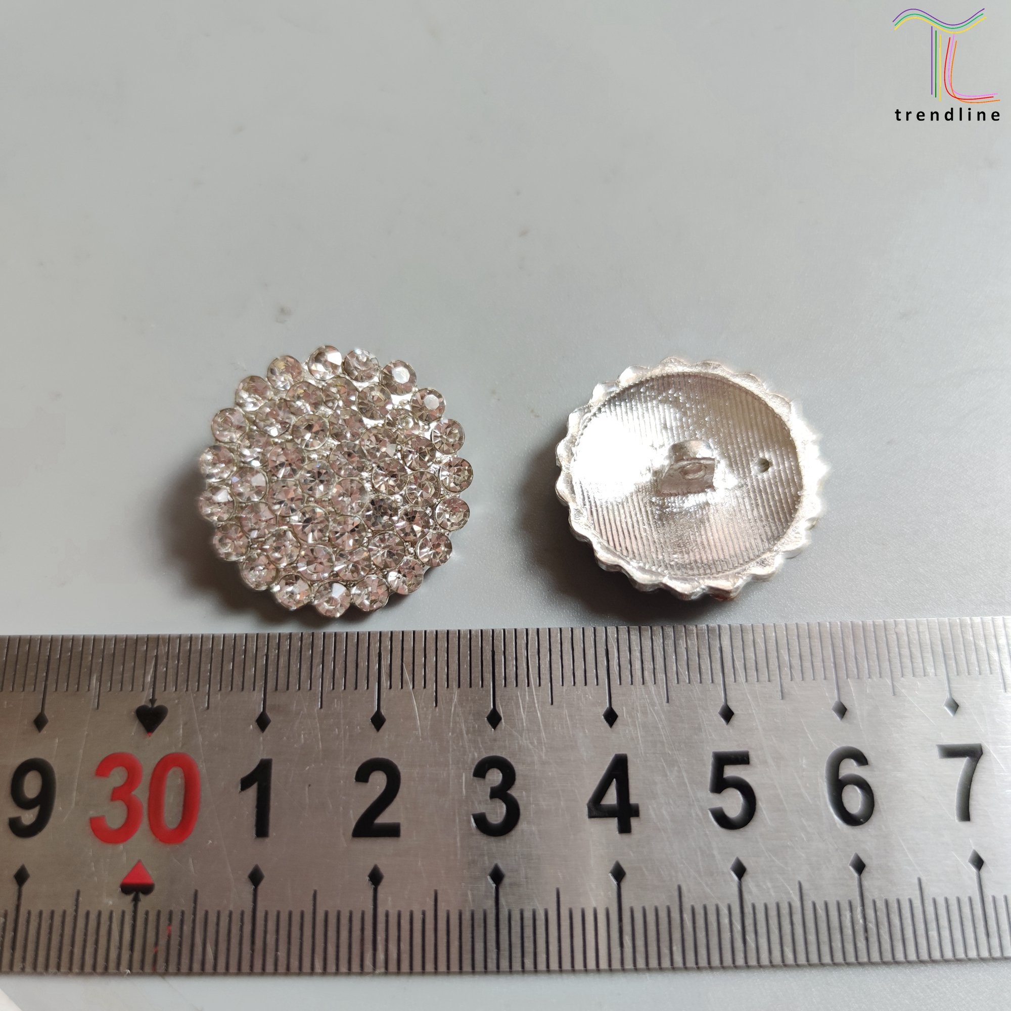 40L little sky star gypsophila rhinestone crystal buttons