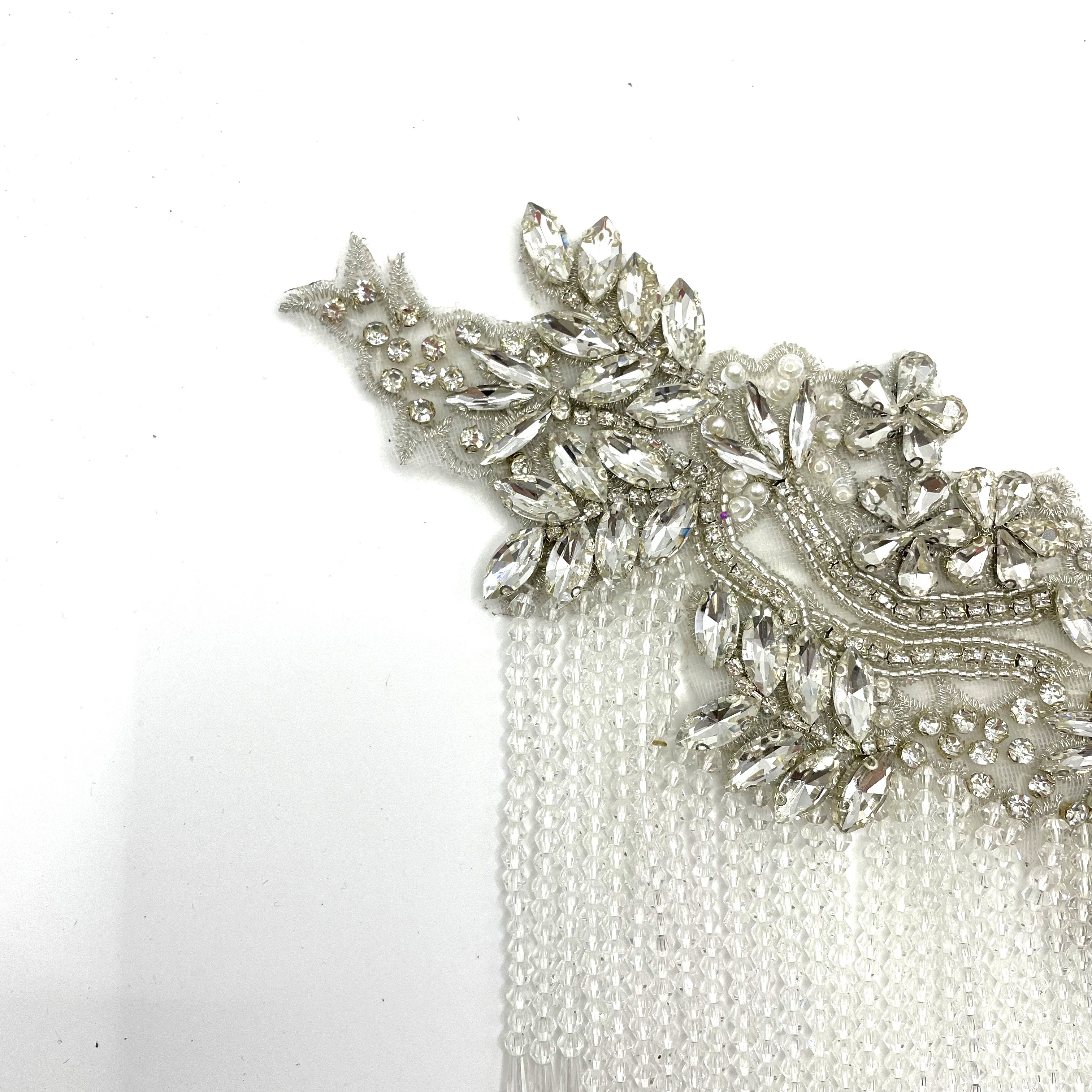 New Design Party Wedding Dress Bridal Flower Crystal Collar Neckline Rhinestone Applique