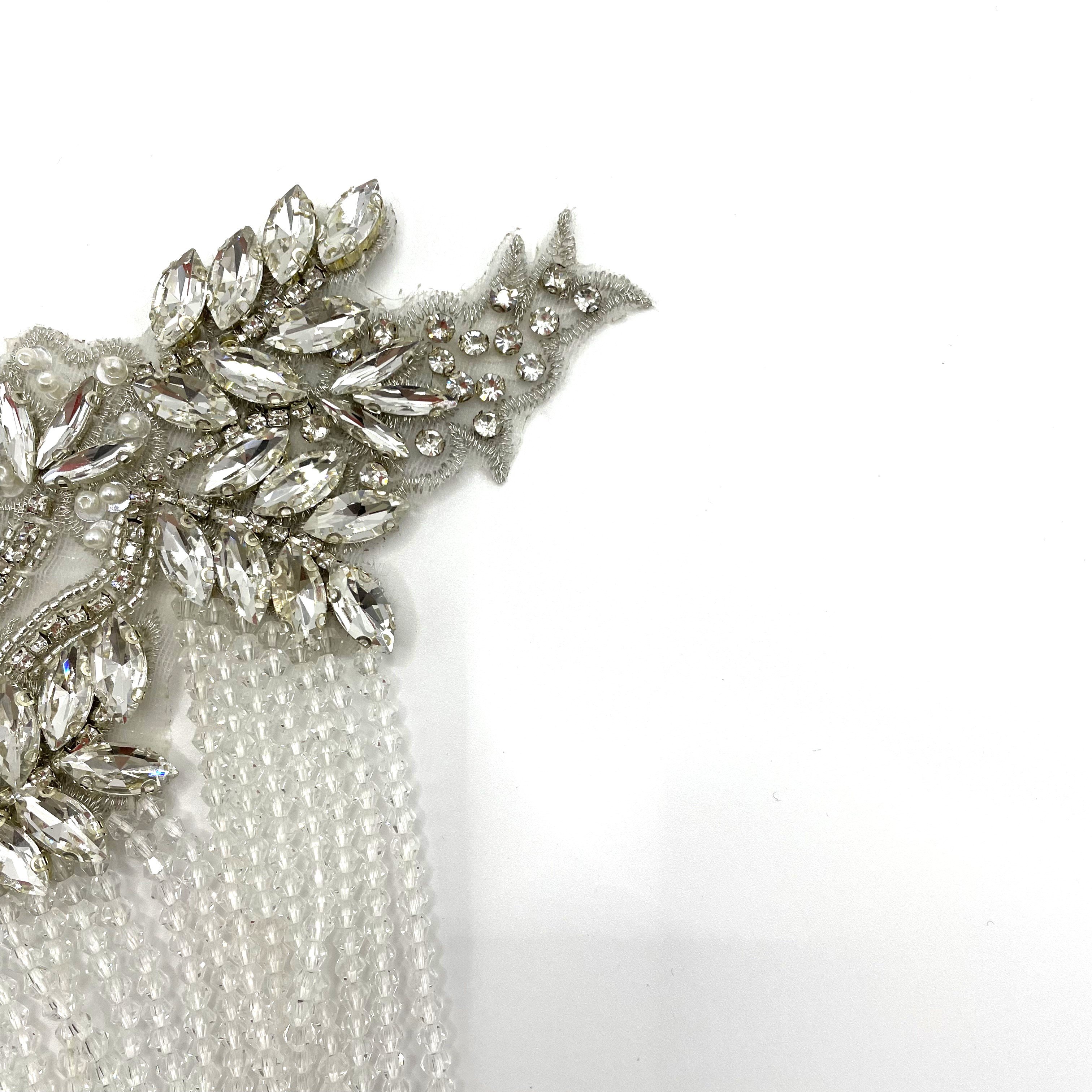 New Design Party Wedding Dress Bridal Flower Crystal Collar Neckline Rhinestone Applique