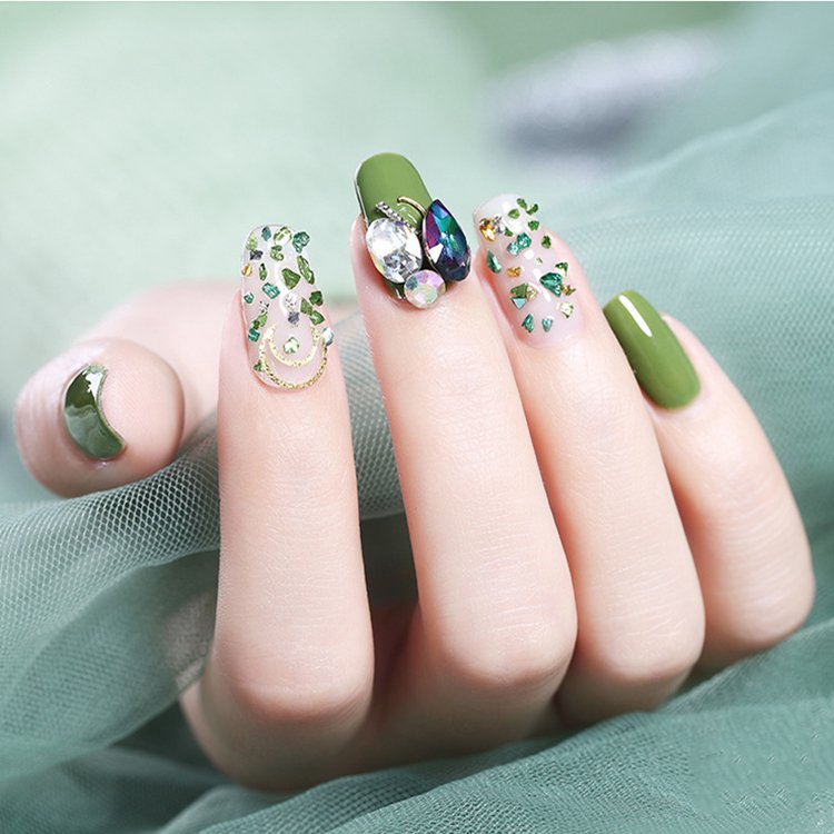 3D Nail Art Glass Crystals Nail Rhinestones Charms New Fashion Press On Nails With Rhinestones