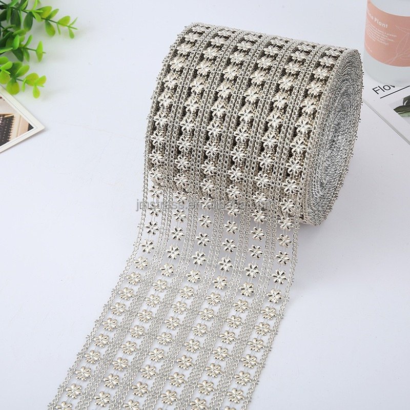 Wholesale flexible plastic banding hot fix rhinestone trim rolls in different sizes bendable rhinestone mesh trimming