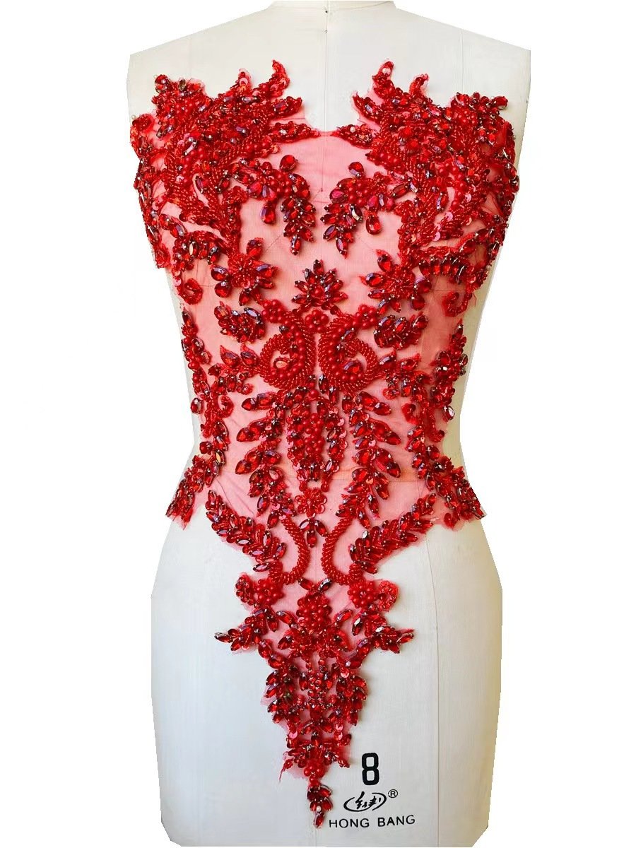 Queen Dress New Fashion Beaded Embroidery Bodice Handmade Rhinestones Decorated Wedding Neckline
