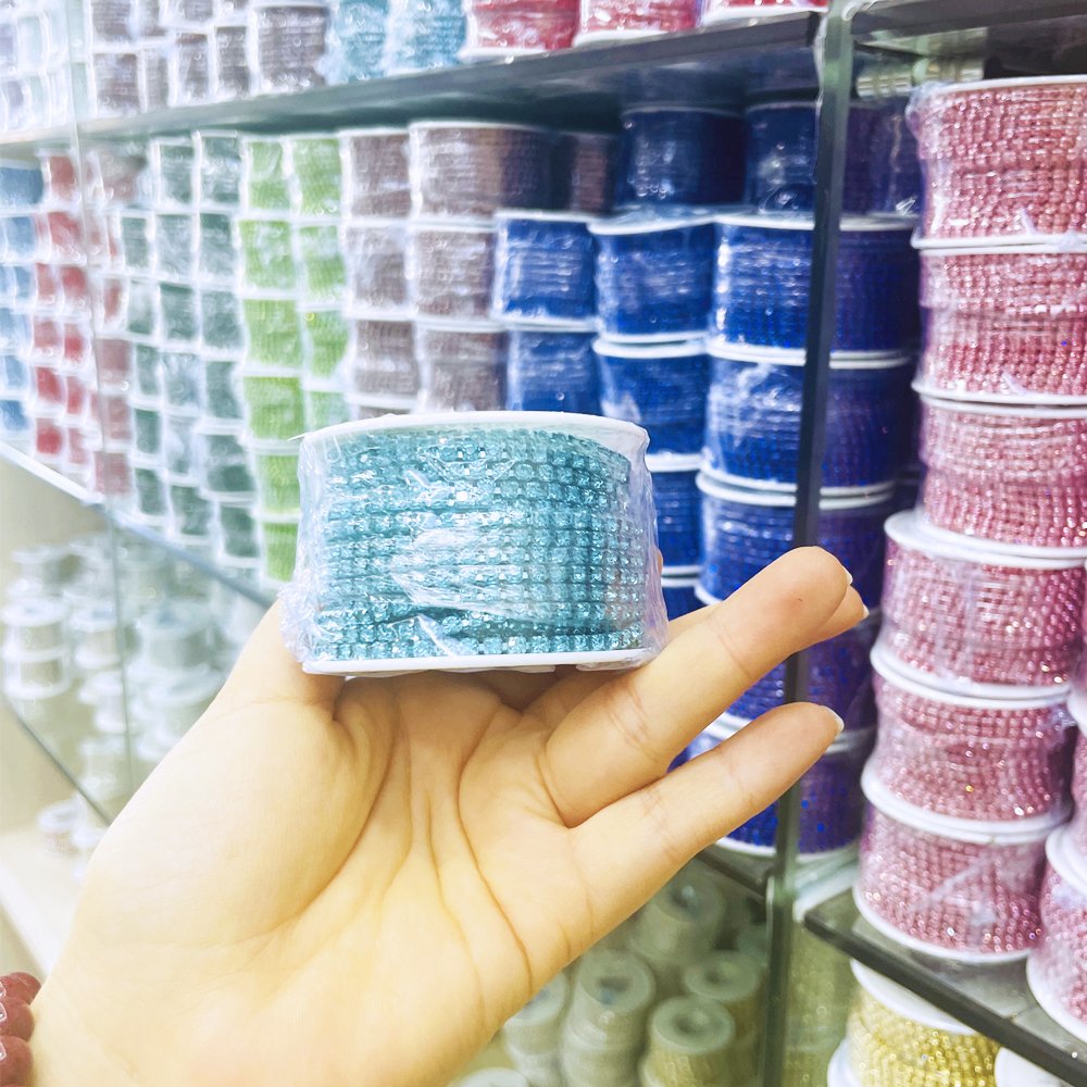 Color Rhinestone Cup Chain Trim SS6 SS8 SS10 SS12 SS16 Square Claw Crystal Clothes Craft Hand Sewing Rhinestones Appliques