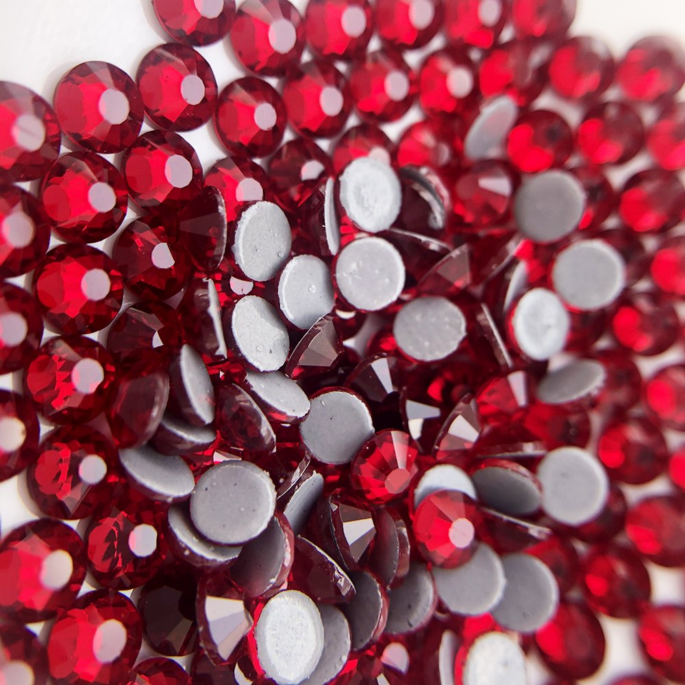 Lyco HOT SALE deep RED glass flatback hotfix stone shoe accessories D.K Siam rhinestone