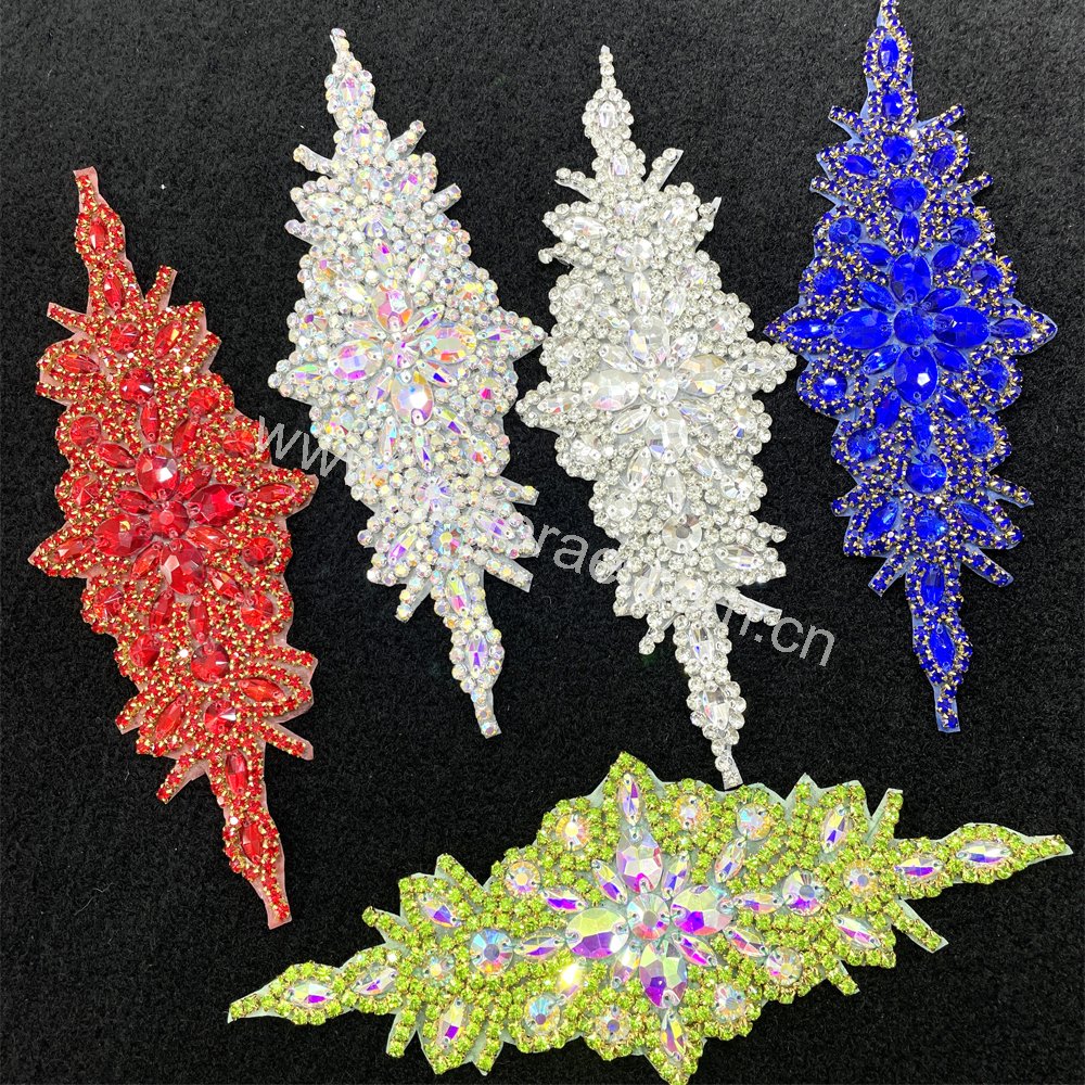 PE001 Custom colorful hot fix diamond beaded appliques rhinestone dance patch for garment