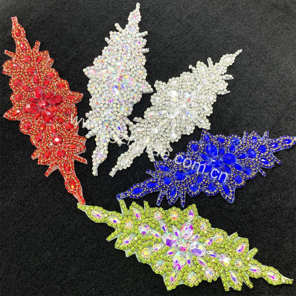 PE001 Custom colorful hot fix diamond beaded appliques rhinestone dance patch for garment