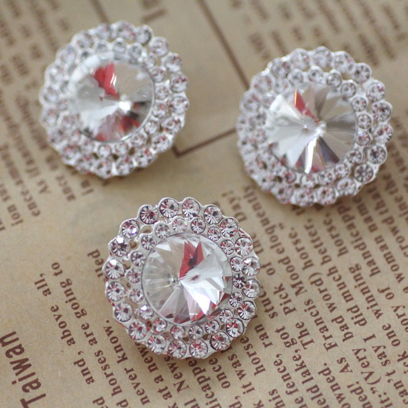 Factory Metal Shank Button Flower Shape Pearl rhinestone Buttons Clothing Coat Sweater Snap Buttons Decoration