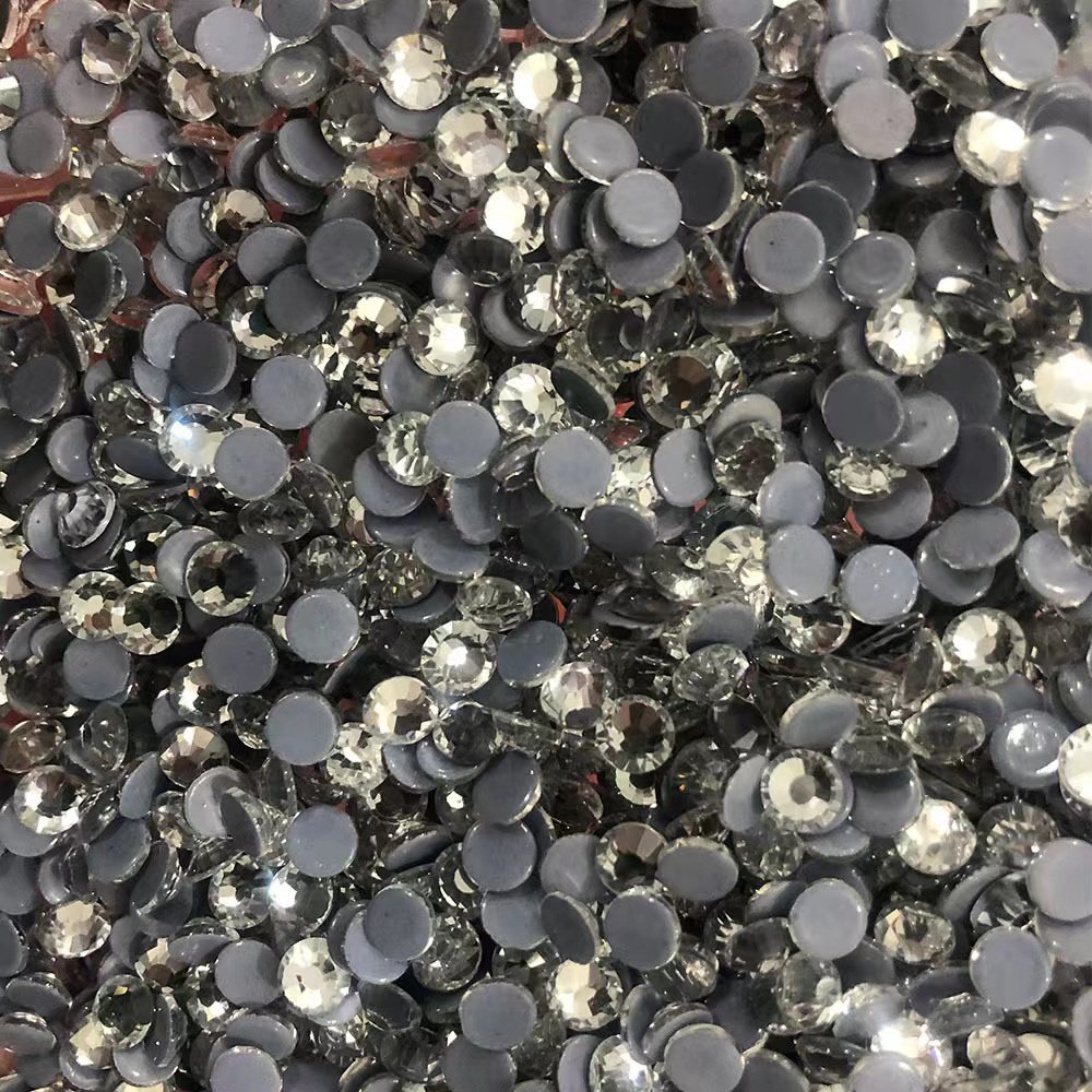Wholesale High Quality Hot-Fix Glass Rhinestone Crystal Flatback Strass Stones DIY Garment Decoration tshirts