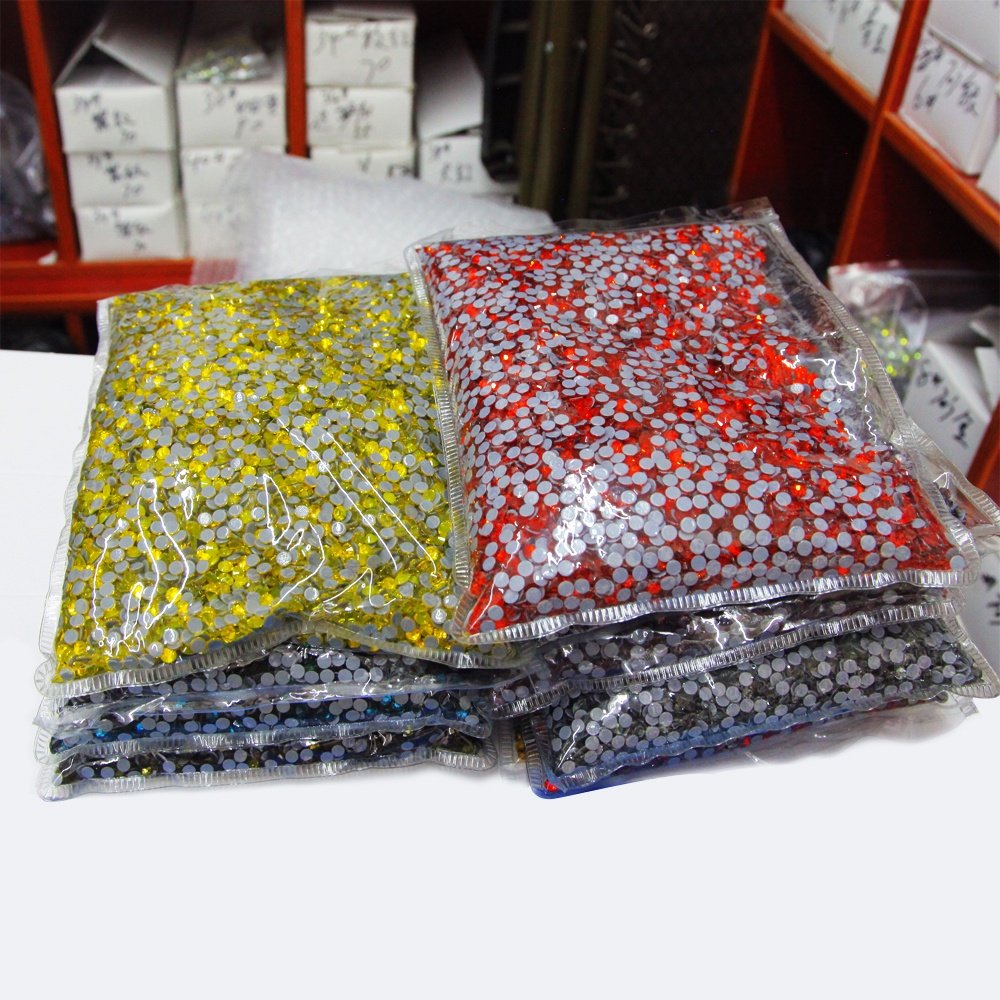 Yantuo Wholesale Bulk Ss20 Ss10 Hotfix Neon Pink Glass Rhinestones Crystal Ab Glass Ss6 Rhinestones 144000pcs in One Bag Price